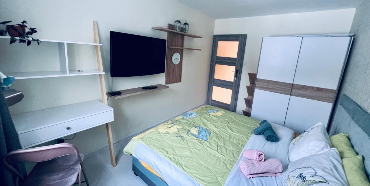 Kolobrzeska Apartment